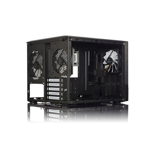 Fractal Design Node 804 musta