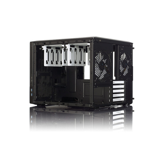 Fractal Design Node 804 musta