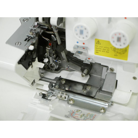 Reunanauhakone (overlock) JUKI MO-654DEN