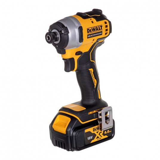 Työkalusarja Combo 18V 2x4,0Ah DCK2062M2T DEWALT