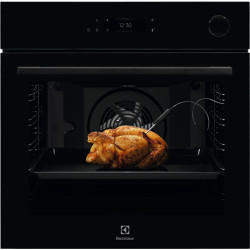 Uuni Electrolux EOC8P39WZ