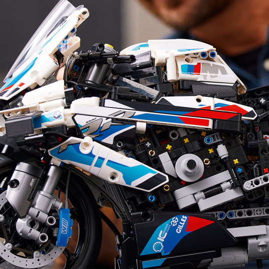 LEGO® 42130 TECHNIC BMW M 1000 RR