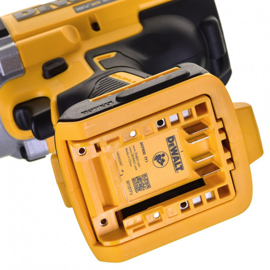 Iskuavain 1/2" 18V 2x5,0Ah DCF900P2T-QW DEWALT