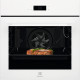 Uuni Electrolux EOE8P39WV