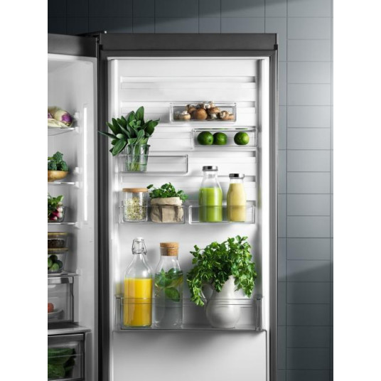 Jääkaappi Electrolux LNT8MC36X2