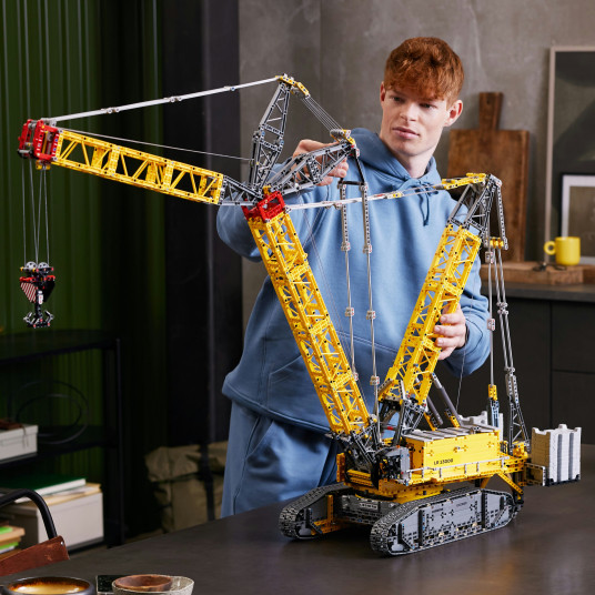LEGO® 42146 Technic Liebherr LR 13000 tela-alustainen nosturi
