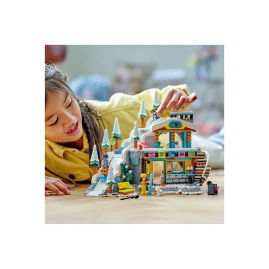 LEGO® 41756 Friends Loma-laskettelurinne ja kahvila