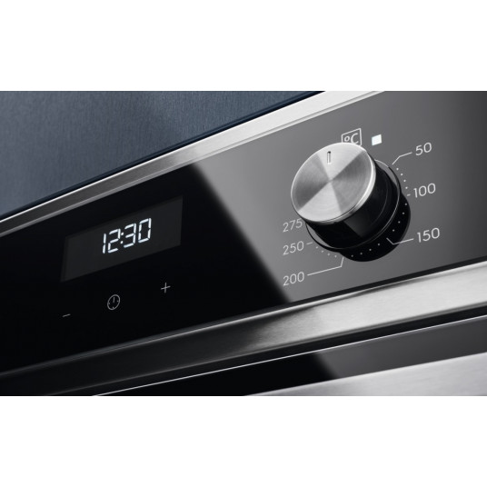 Uuni Electrolux EOD5C71X