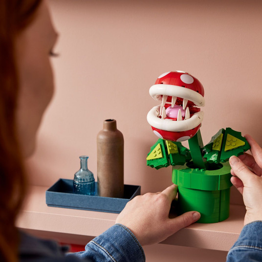 LEGO® Super Mario™ Piranha Plant