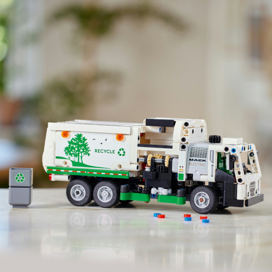 LEGO® 42167 Technic Mack LR sähköinen roska-auto