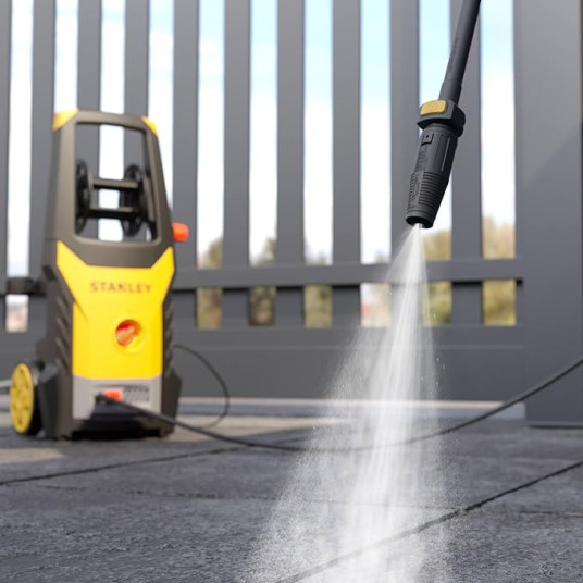 Korkeapainepesuri STANLEY SXPW24BX-E patiopuhdistimella (2400 W, 170 bar, 500 l/h)