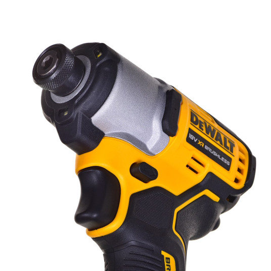 Iskuohjain 18V 2x2.0Ah DCF840D2T DEWALT