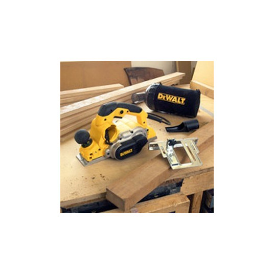 DEWALT D26500K musta, hopea, keltainen 13500 RPM 1050 W