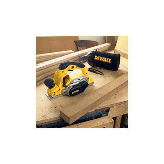 DEWALT D26500K musta, hopea, keltainen 13500 RPM 1050 W