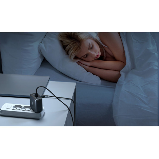 AUKEY PA-B6T Black Omni a II GaN seinälaturi 3xUSB (2xUSB C+ 1xUSB A) 65W QC PD