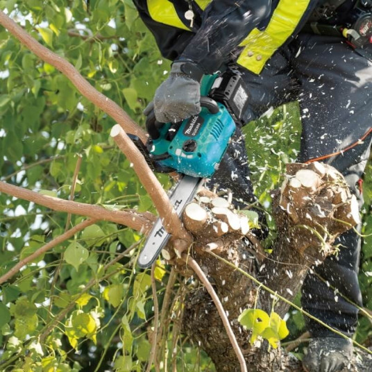 Akkumoottorisaha MAKITA DUC254CZ, ilman akkuja ja laturia