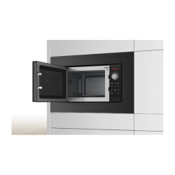 Bosch BFL623MB3 sisäänrakennettu mikroaaltouuni