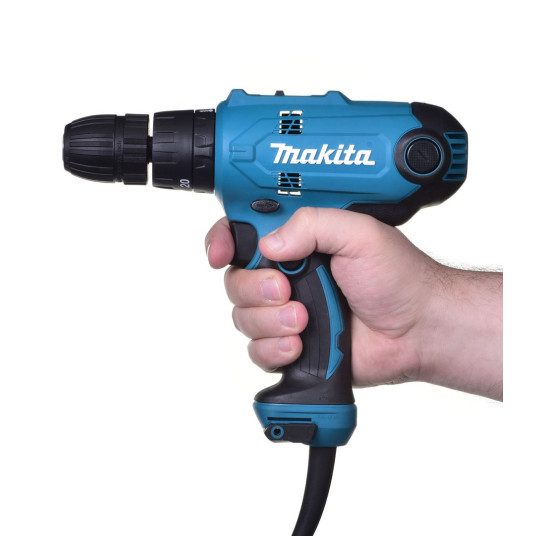 Avaimeton HP0300 Makita