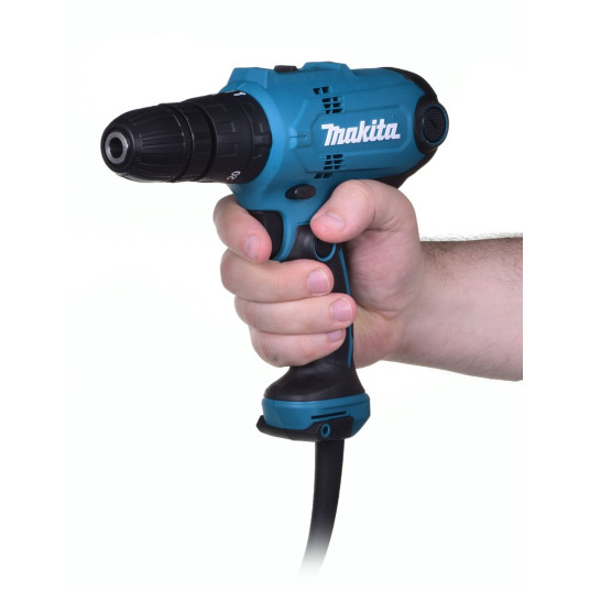 Avaimeton HP0300 Makita