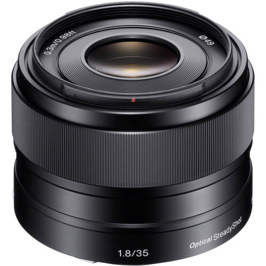 Sony E 35mm F1.8 OSS (musta) | (SEL35F18/B)