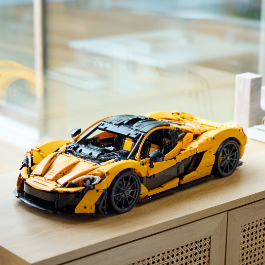 LEGO® 42172 Technic McLaren P1™