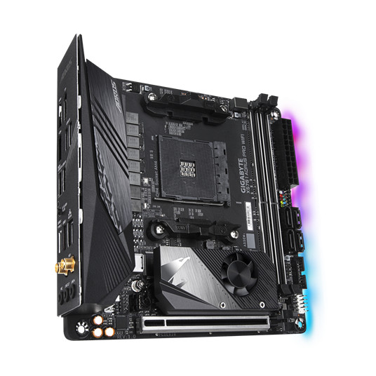 Gigabyte X570 I AORUS PRO WIFI Prosessoriperhe AMD, Prosessorikanta AM4, DDR4, Muistipaikat 2, Piirisarja AMD X570, Mini ITX