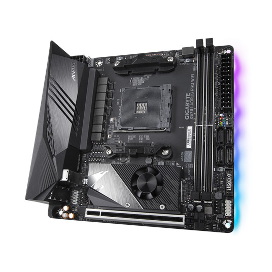 Gigabyte X570 I AORUS PRO WIFI Prosessoriperhe AMD, Prosessorikanta AM4, DDR4, Muistipaikat 2, Piirisarja AMD X570, Mini ITX