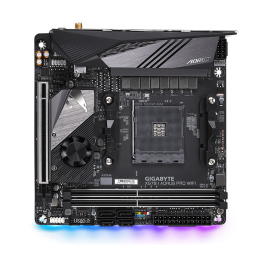 Gigabyte X570 I AORUS PRO WIFI Prosessoriperhe AMD, Prosessorikanta AM4, DDR4, Muistipaikat 2, Piirisarja AMD X570, Mini ITX