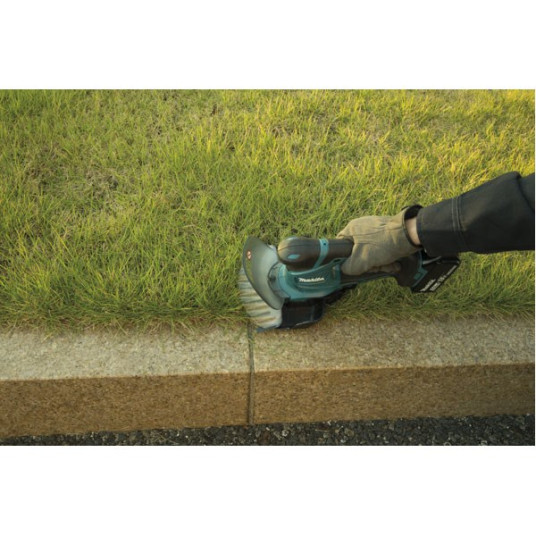Makita DUM604ZX