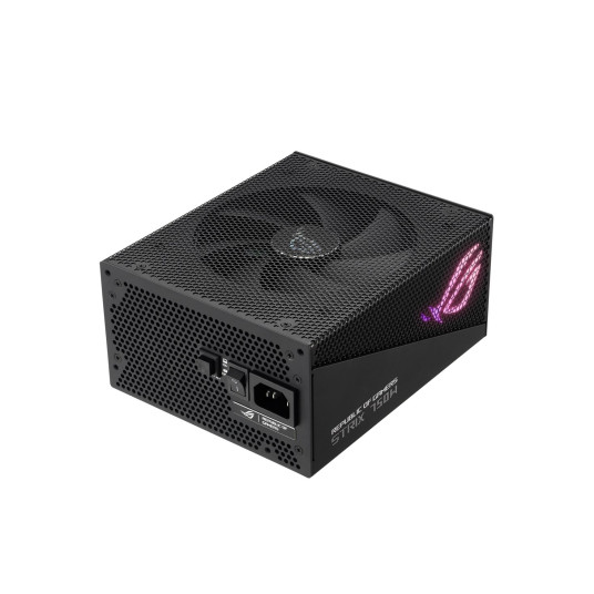 ASUS ROG-STRIX-750G-AURA-PELAAMINEN