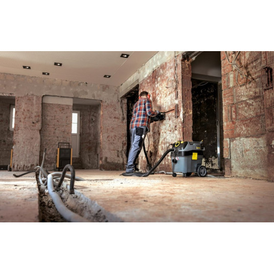 Yleispölynimuri Karcher NT30/1 Ap Te M (1.148-251.0)
