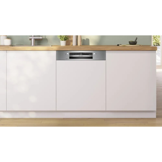 Sisäänrakennettava astianpesukone BOSCH SMI4ECS28E