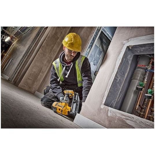 XR 18V 2AH Whistle Nailer 32-63mm
