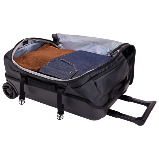 Thule Chasm -kantoreppu 55 cm/22 tuumaa - musta