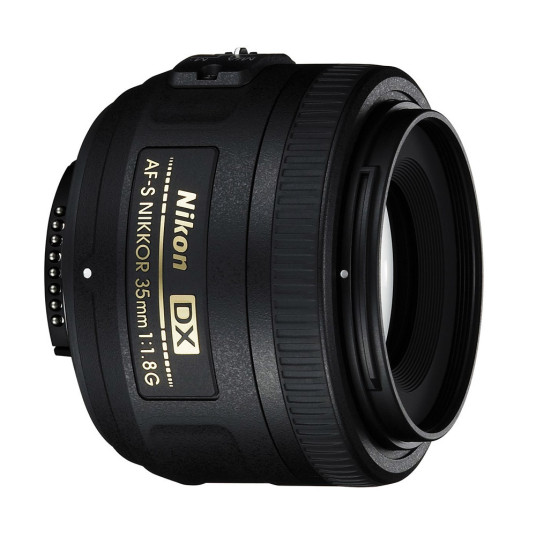 Nikon Nikkor AF-S DX 35mm f/1.8G normaaliobjektiivi