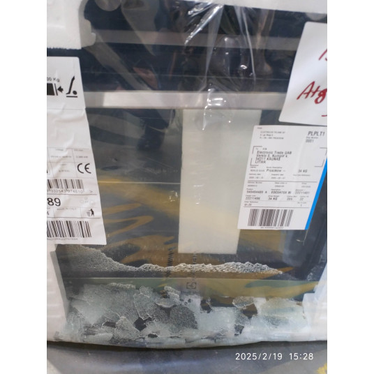 Uuni Electrolux EOC6H76X (rikkomusten kanssa)