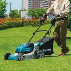 Makita DLM460Z ruohonleikkuri Battery Black, Blue