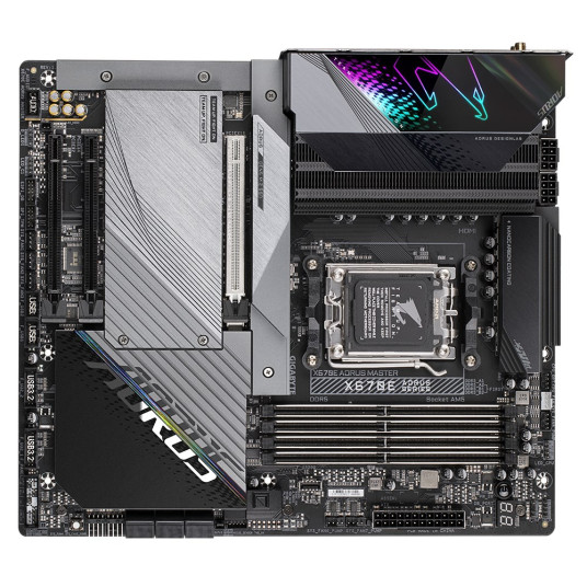 "AM5 GIGABYTE X670E AORUS MASTER DDR5"