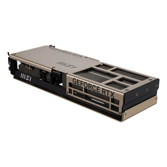 "RTX 5070 12GB MSI Inspire 3X OC GDDR7 3 tuuletinta".