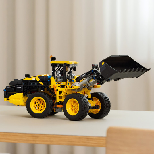 LEGO® 42209 Technic Volvo L120 Electric pyöräkuormaaja