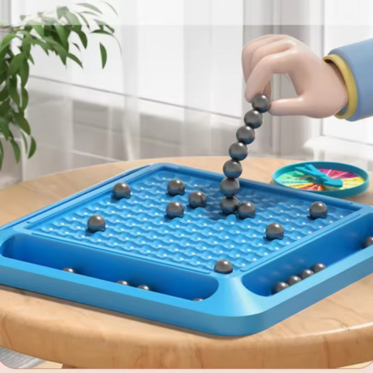 Magneettipallot lautapeli WOOPIE