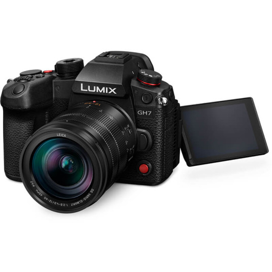 Panasonic Lumix GH7 + 12-60mm F/2.8-4.0 Leica DG Vario Elmarit ASPH POWER OIS (12-60mm F/2.8-4.0 Leica DG Vario Elmarit ASPH POWER OIS)