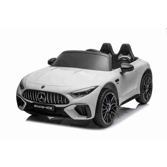 Sähköauto Mercedes Benz AMG SL63, valkoinen