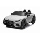 Sähköauto Mercedes Benz AMG SL63, valkoinen