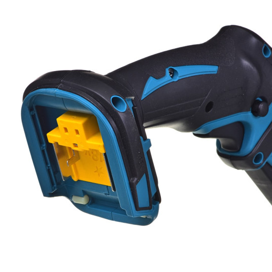 Makita DJR183Z mäntäsaha