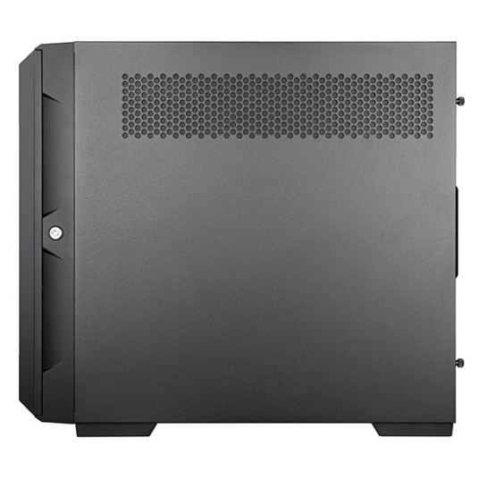 Silverstone SST-CS382 -palvelin