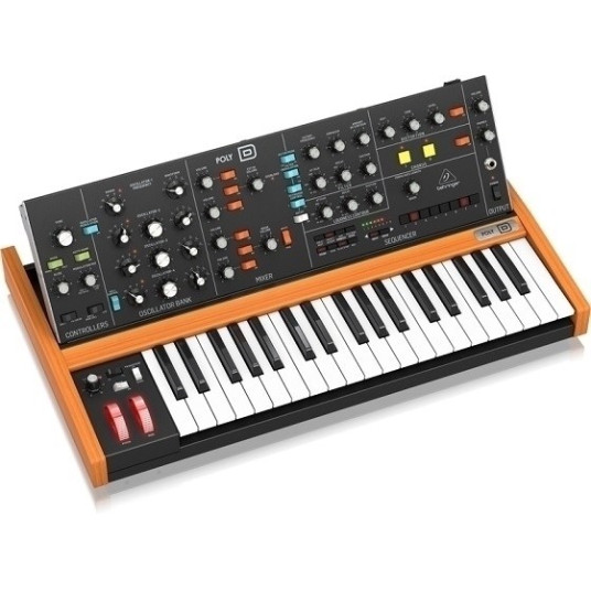"Behringer POLY D analoginen syntetisaattori