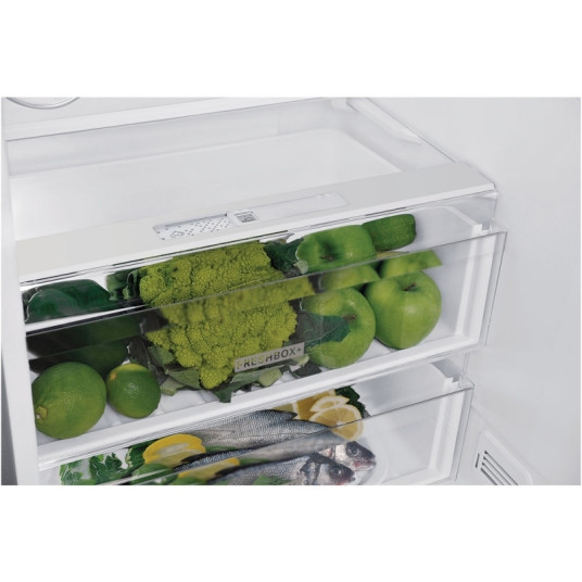 Jääkaappi Whirlpool W7 821O W