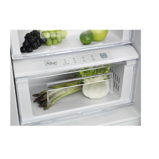 Kaksiovinen jääkaappi Electrolux EAL6142BOX