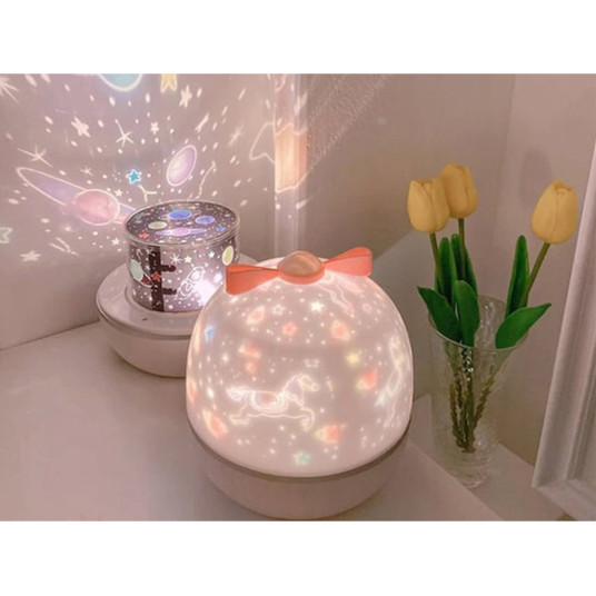 WOOPIE Tähtiprojektori "Magical Dreams" - LED-projektori 6 tilaa